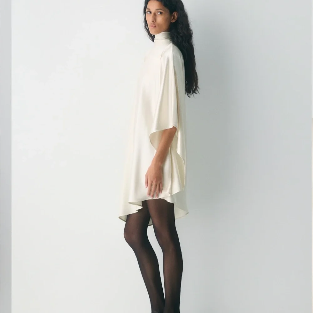 Elegant Cream Women's Dress - Picture 3 of 5